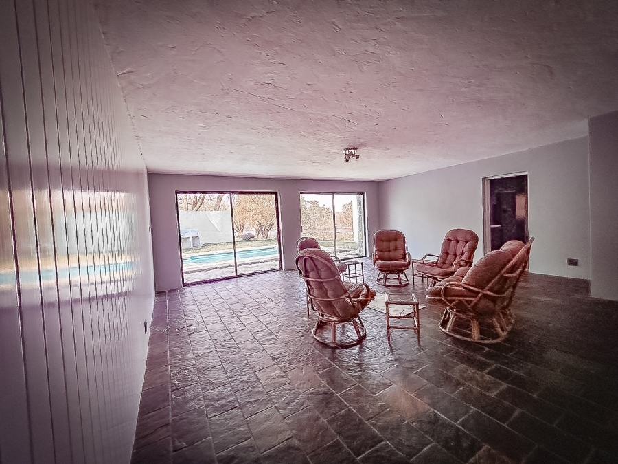 4 Bedroom Property for Sale in Lindequesdrif North West